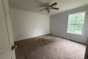 432 Old Allentown, Bushkill Twp, PA 18091 - Photo 7