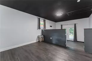 402 Maple St, Roseto, PA 18013 - Photo 27