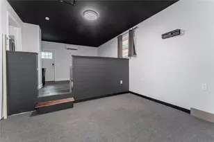 402 Maple St, Roseto, PA 18013 - Photo 29