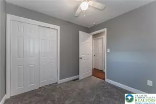 402 Maple St, Roseto, PA 18013 - Photo 17