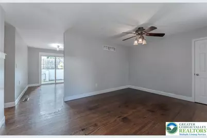 402 Maple Street, Roseto, PA 18013 - Photo 7
