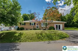 402 Maple St, Roseto, PA 18013 - Photo 3