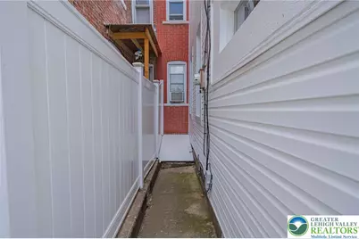 924 S 8th Street, Allentown City, PA 18103 - Photo 35