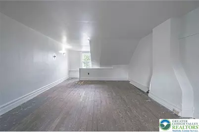 924 S 8th Street, Allentown City, PA 18103 - Photo 29