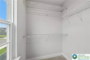 817 Hendon Ln, North Catasauqua Bor, PA 18032 - Photo 23