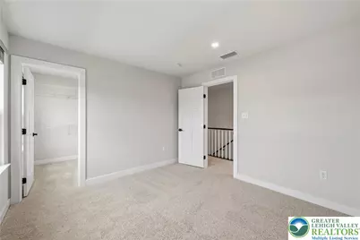 817 Hendon Lane, North Catasauqua Bor, PA 18032 - Photo 21