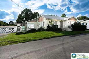8 Aarons Pl, Forks, PA 18040 - Photo 3