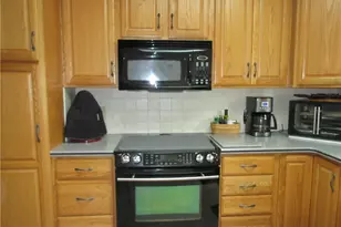 480 Mountain View Rd, Lower Nazareth Twp, PA 18064 - Photo 13