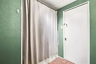 17 Basswood Ct, Penn Forrest, PA 18210 - Photo 65