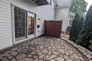 242 E Walnut St, Bethlehem City, PA 18018 - Photo 3