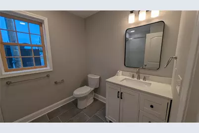 242 E Walnut Street #1, Bethlehem City, PA 18018 - Photo 7