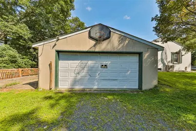 4430 Crescent Street, Stroudsburg, PA 18360 - Photo 9