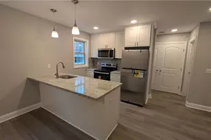 242 Walnut St, Bethlehem City, PA 18018 - Photo 3