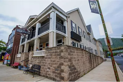 304 Delaware Avenue Room #3, Palmerton Boro, PA 18071 - Photo 1