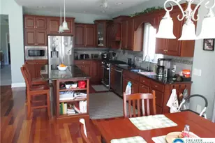 1001 Honor Dr, Bethlehem City, PA 18017 - Photo 11