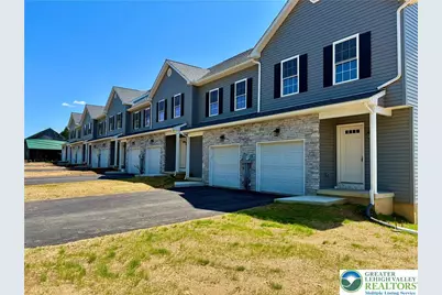 3876 E Grant Street, Washington Township, PA 18080 - Photo 1