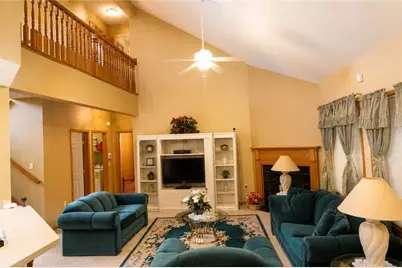 6 Deerfield Drive, Mount Pocono Boro, PA 18344 - Photo 5