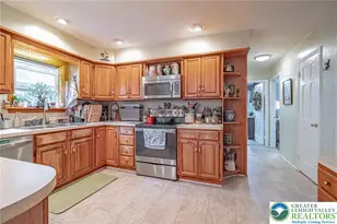 2034 Wind Hill Rd, Lower Milford Township, PA 18036 - Photo 11