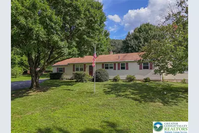 2034 Wind Hill Road, Lower Milford Township, PA 18036 - Photo 3