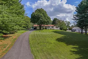 2034 Wind Hill Rd, Lower Milford Township, PA 18036 - Photo 1