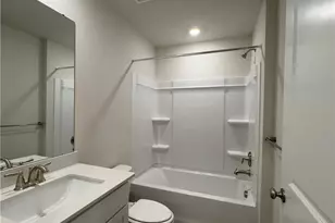8209 Brodie Ct, Upper Macungie Township, PA 18031 - Photo 21