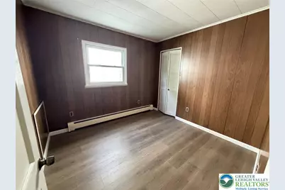 8 E Holland Street, Summit Hill Boro, PA 18250 - Photo 13