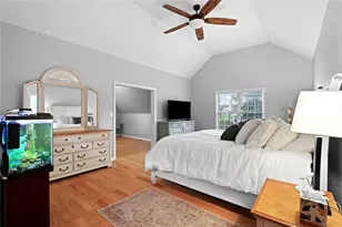 521 Deerfield Dr, Upper Nazareth Twp, PA 18064 - Photo 17