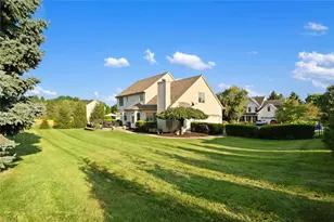 521 Deerfield Dr, Upper Nazareth Twp, PA 18064 - Photo 29