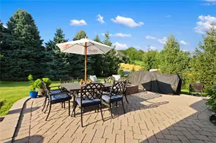 521 Deerfield Dr, Upper Nazareth Twp, PA 18064 - Photo 27