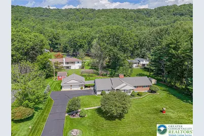 3683 Oakhurst Drive, Upper Saucon Township, PA 18034 - Photo 7