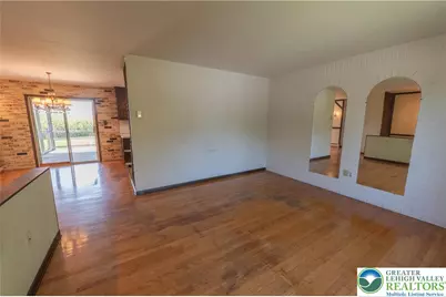 1 Babbling Brook, Palmer Twp, PA 18045 - Photo 3