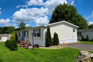 59 Mansfield Dr, Longswamp, PA 18062 - Photo 1