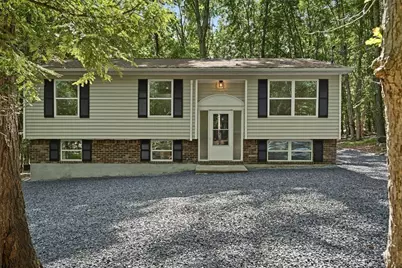 5609 Cub Lane, Middle Smithfield, PA 18302 - Photo 1