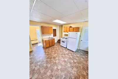 1847 E Emmaus Avenue #4, Salisbury Township, PA 18103 - Photo 5