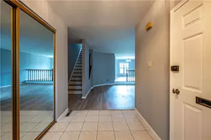 3418 Colonial Ct, Allentown City, PA 18104 - Photo 5