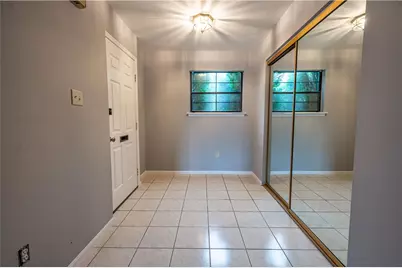 3418 Colonial Court, Allentown City, PA 18104 - Photo 3