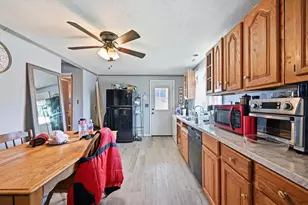 40 Davenport St, Plymouth, PA 18651 - Photo 13