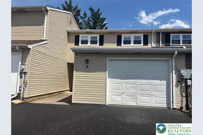 5 Stonewood Place, Catasauqua Boro, PA 18032 - Photo 1