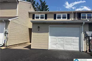 5 Stonewood Pl, Catasauqua Boro, PA 18032 - Photo 1