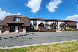 55 Lehigh St, Macungie Boro, PA 18062 - Photo 1