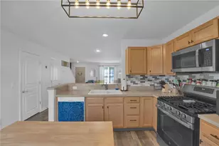 8451 Cromwell Ct, Upper Macungie Township, PA 18031 - Photo 9