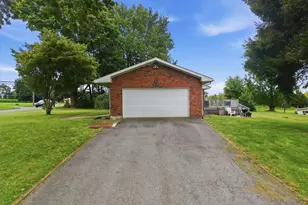 569 Georgetown Rd, Lower Nazareth Twp, PA 18064 - Photo 39