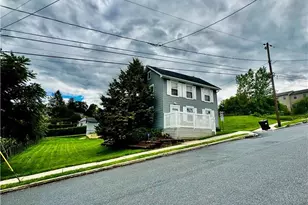 216 Monroe St, Freemansburg Boro, PA 18017 - Photo 3