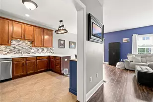 311 Maple Ct, Alburtis Boro, PA 18011 - Photo 11