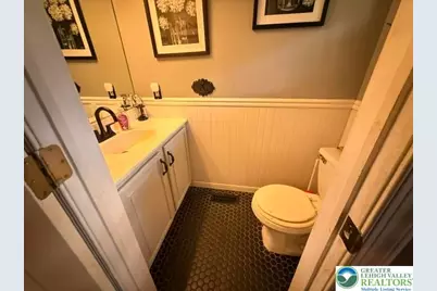 2170 Black Forest Drive, North Whitehall Township, PA 18037 - Photo 17