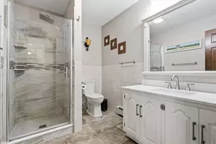 2101 Schroettner Cir, Moore Township, PA 18064 - Photo 21