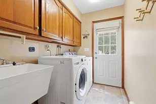 2101 Schroettner Cir, Moore Township, PA 18064 - Photo 23