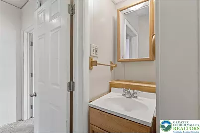 112 Pitt Street, Tamaqua, PA 18252 - Photo 31