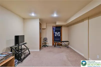 710 Wedgewood Road, Bethlehem City, PA 18017 - Photo 31