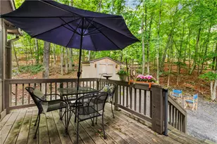 424 Saunders Dr, Lehman Twp, PA 18324 - Photo 3